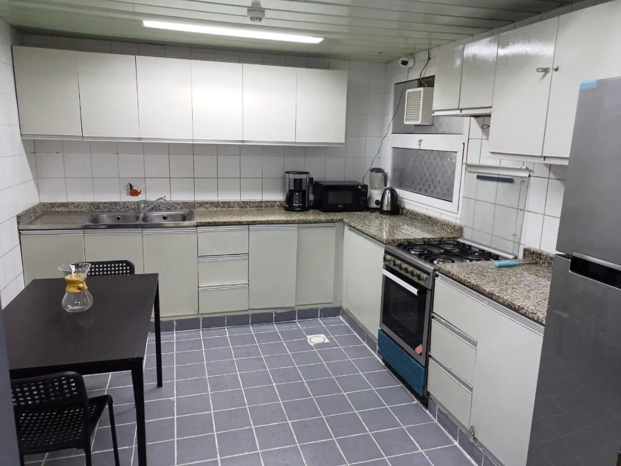 Capsule hotel Elite Space Partition Room In Dubai Very Near Union And Banyas Metro - Creek - Gold Souq